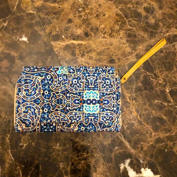 Womens Clutch Wristlet Bag - Picture 1 of 4